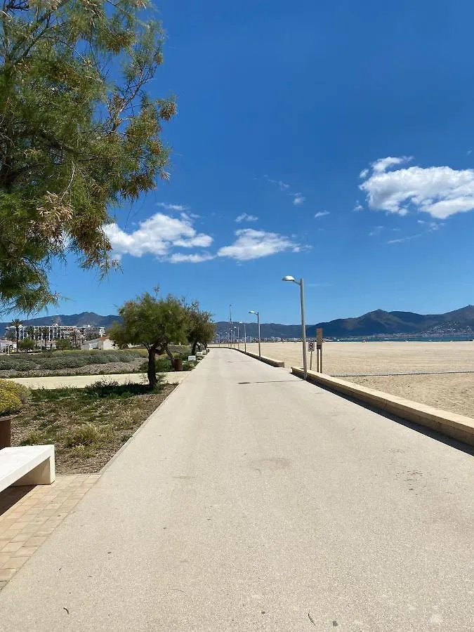 Gloria Crespo Primera Linea De Mar, Karina Lägenhet Empuriabrava 0*,  Spanien
