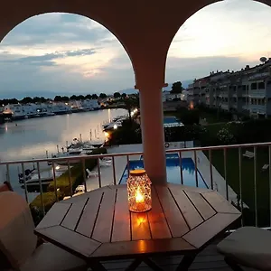 Apartamento Appartement Avec Vue Magnifique Sur Le Lac De Sant Maurici, Pass, Ampuriabrava