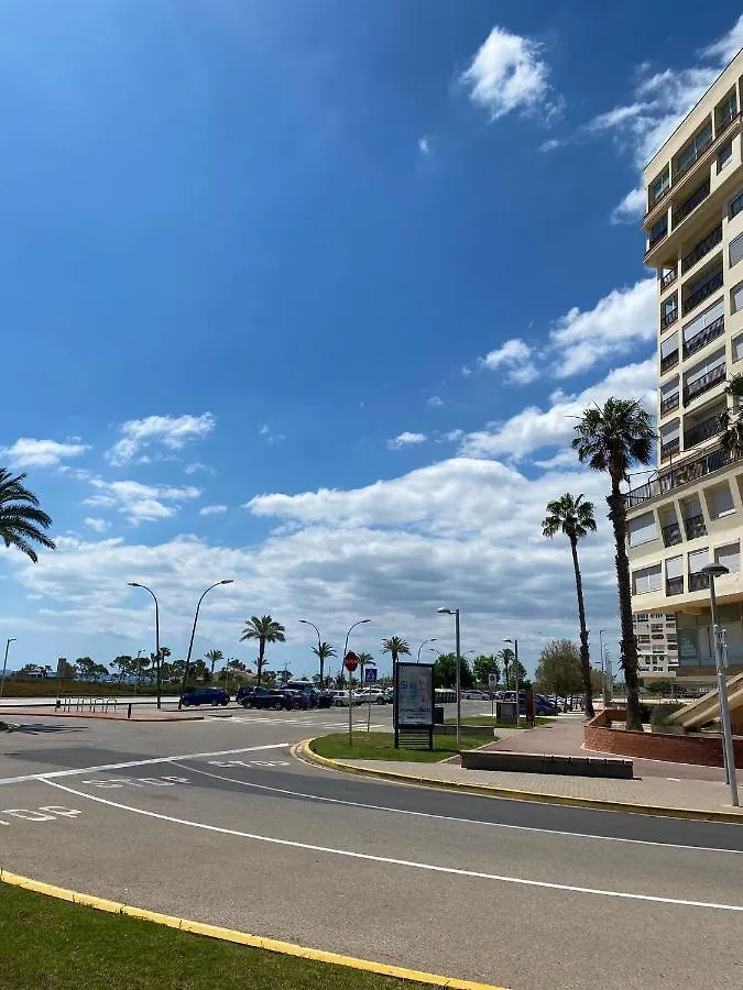 Apartmán Gloria Crespo Primera Linea De Mar, Karina Empuriabrava