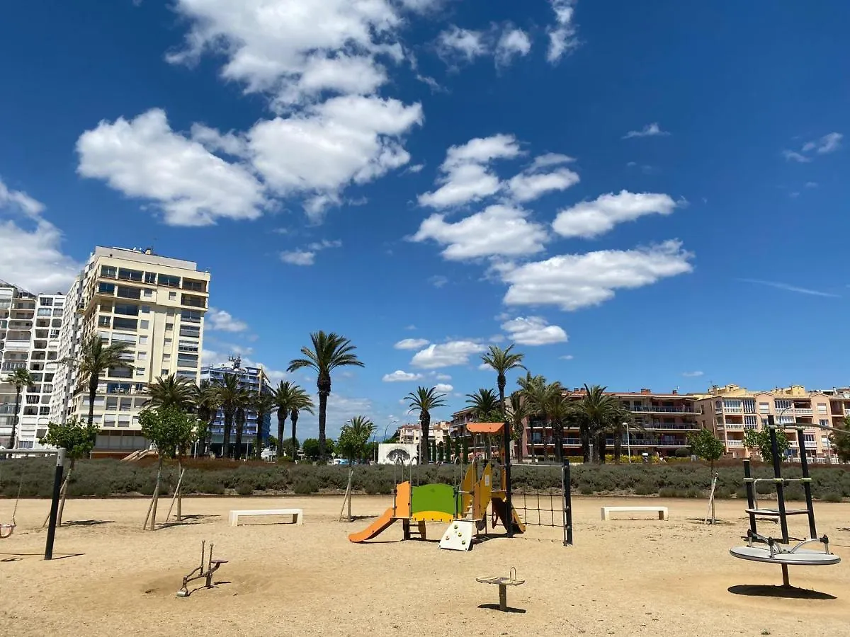 Apartmán Gloria Crespo Primera Linea De Mar, Karina Empuriabrava